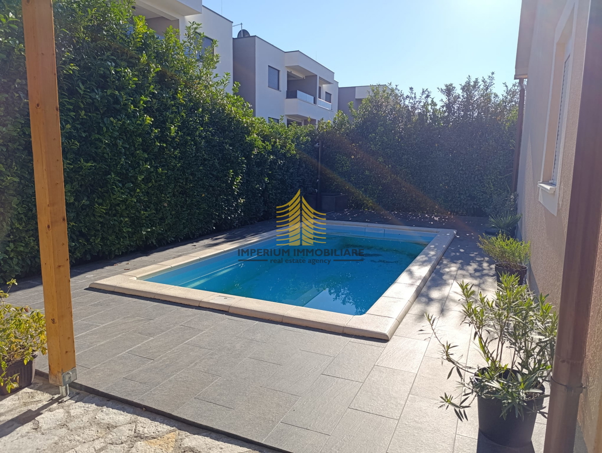 Haus Zu verkaufen - SPLITSKO-DALMATINSKA TROGIR