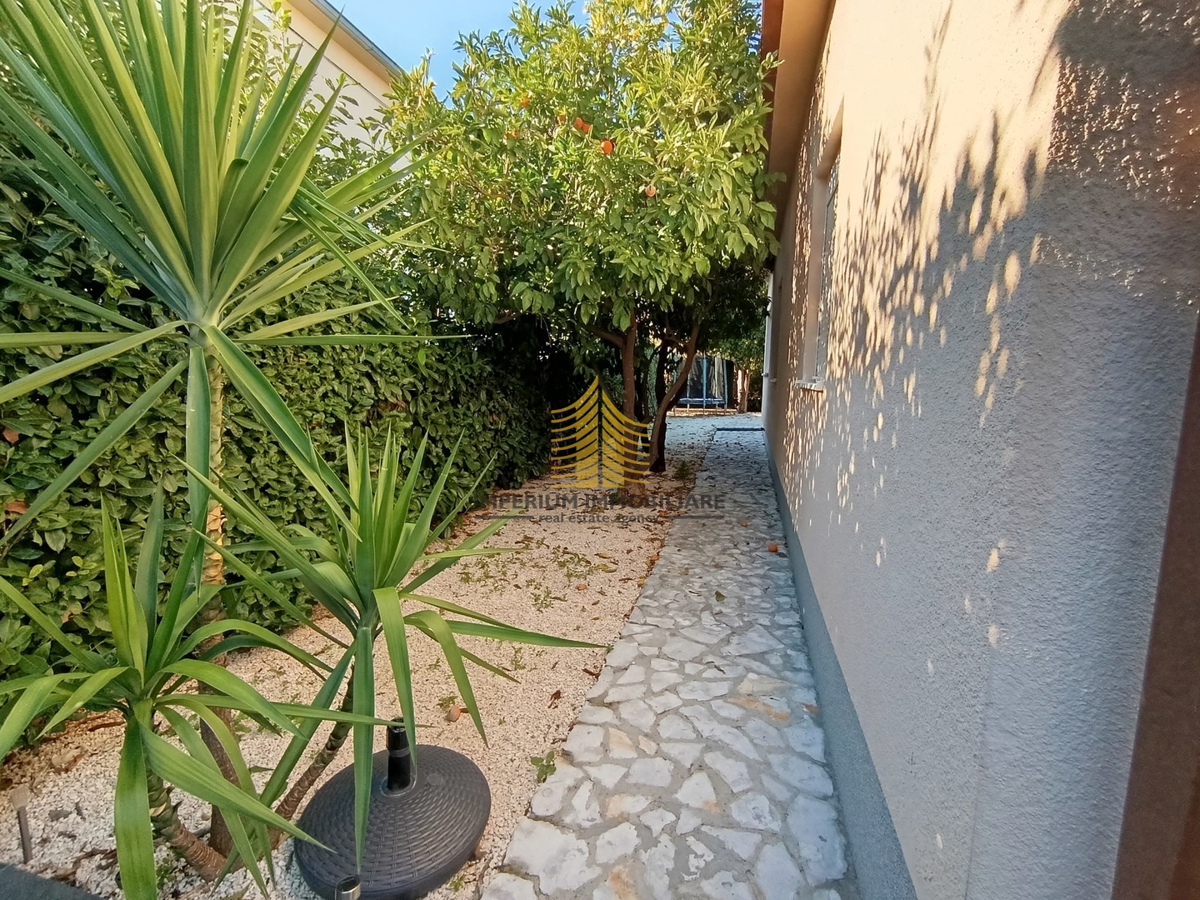 Haus Zu verkaufen - SPLITSKO-DALMATINSKA TROGIR