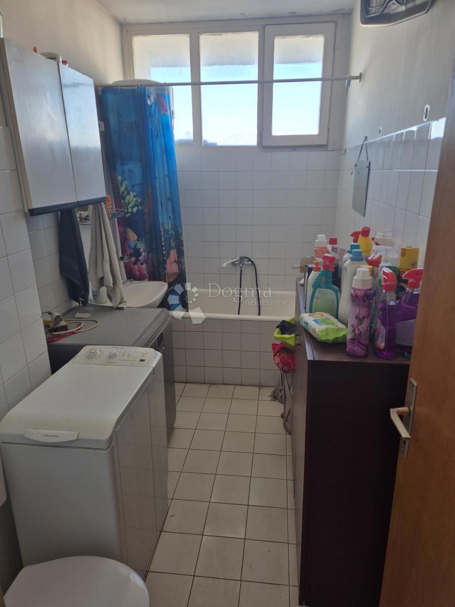 Appartamento In vendita - SPLITSKO-DALMATINSKA SPLIT