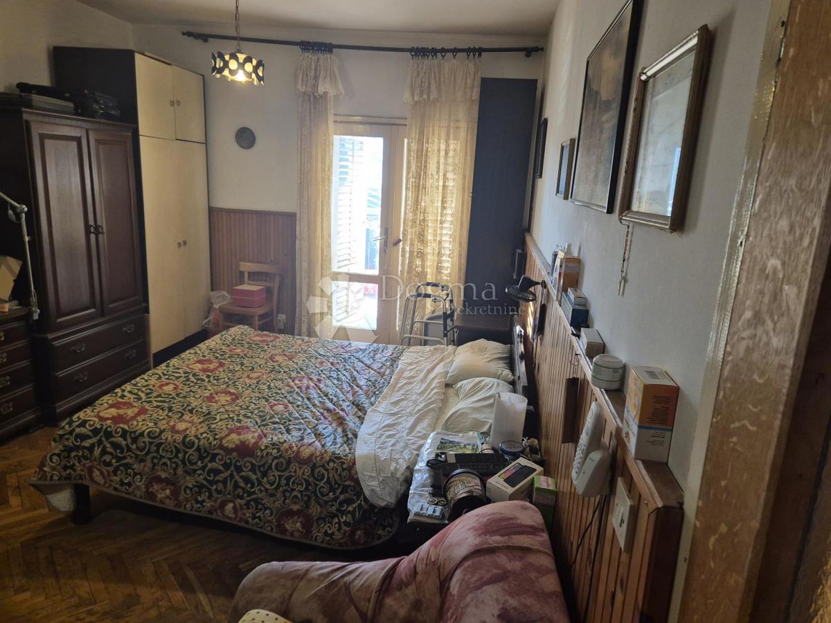 Appartamento In vendita - SPLITSKO-DALMATINSKA SPLIT