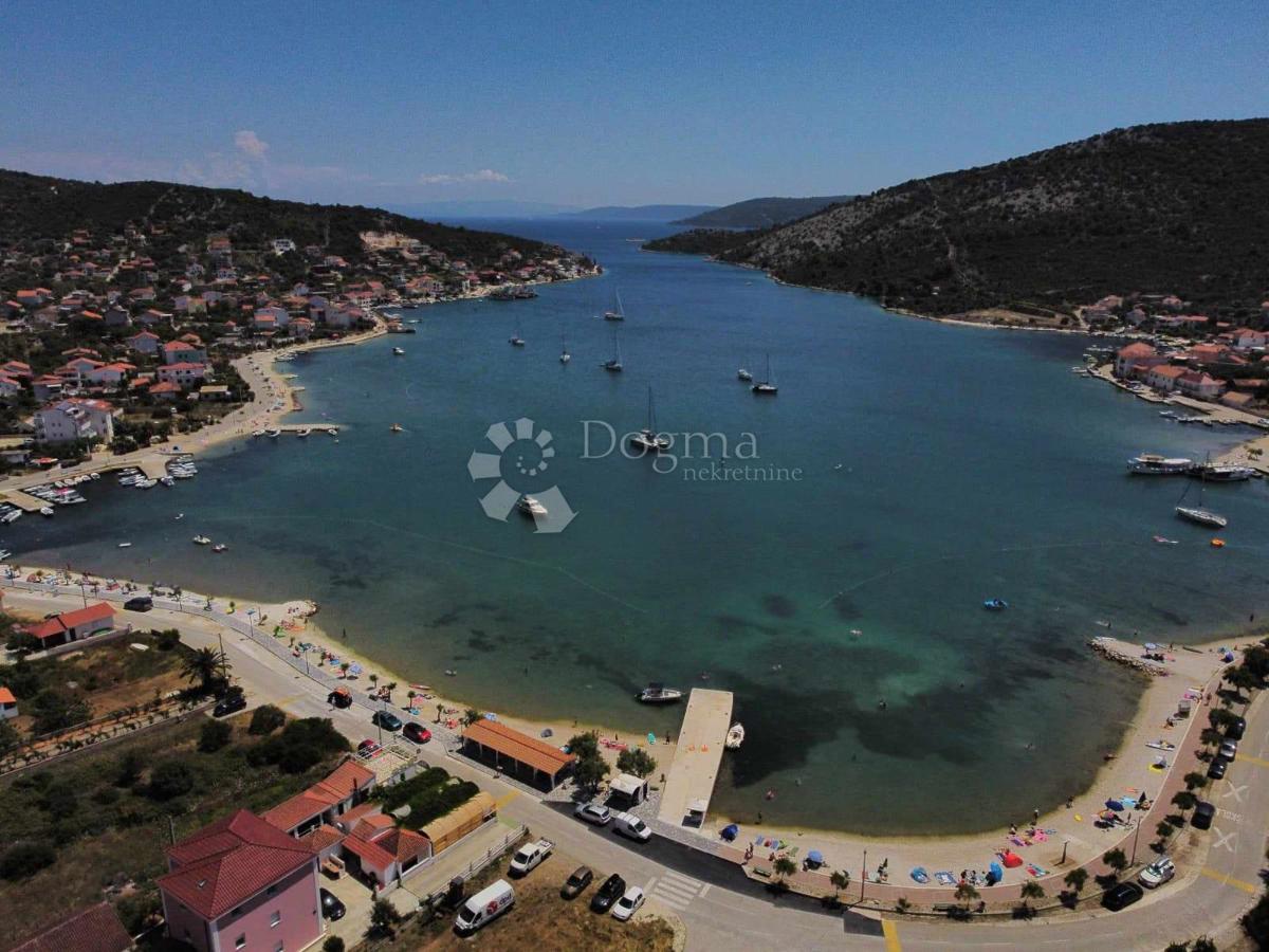 Terreno In vendita - SPLITSKO-DALMATINSKA MARINA
