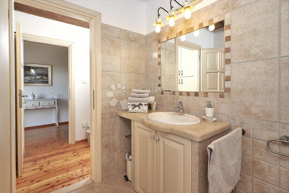 House For sale - ISTARSKA MOTOVUN