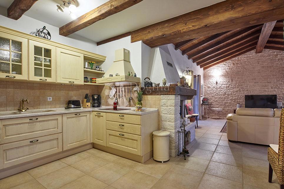 House For sale - ISTARSKA MOTOVUN
