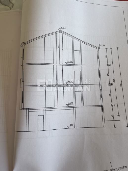 Casa In vendita - SPLITSKO-DALMATINSKA ČIOVO