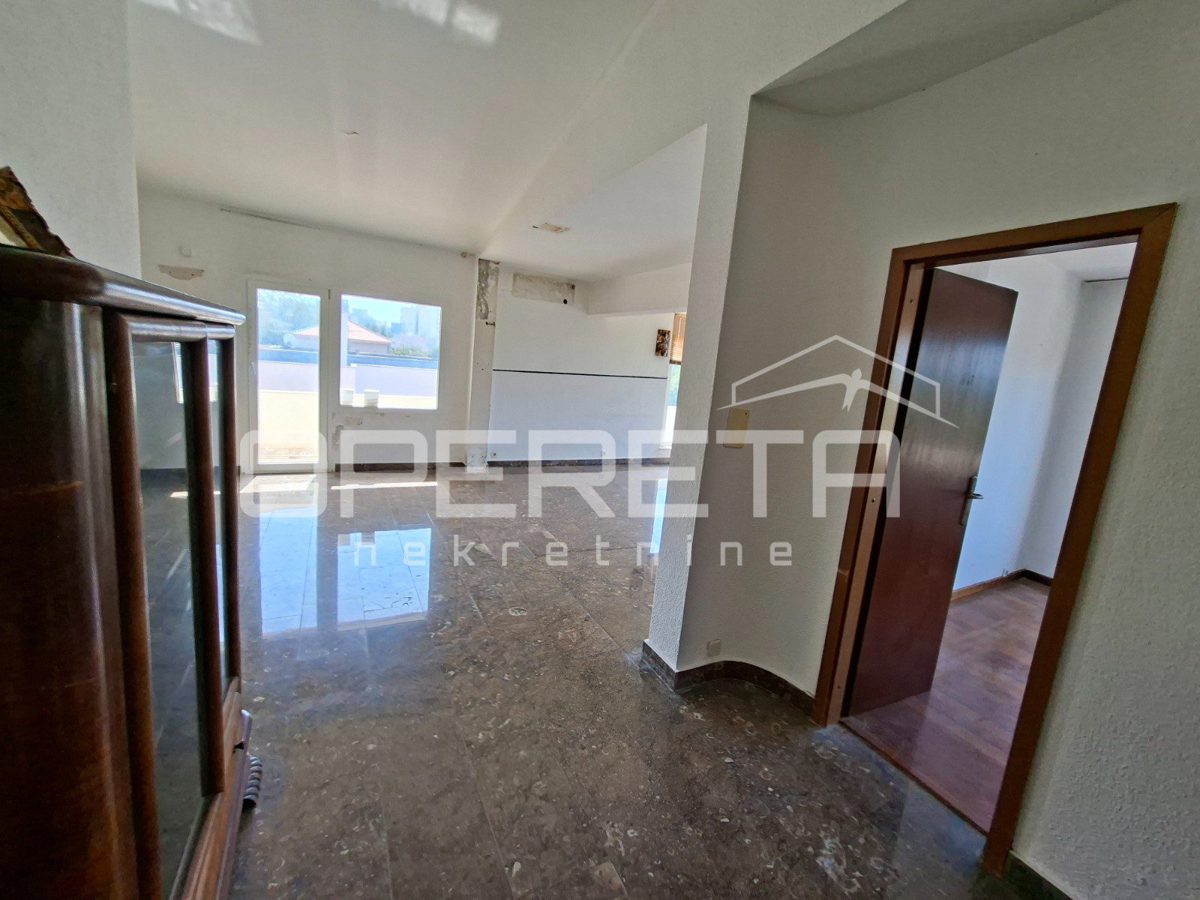 Flat For sale - SPLITSKO-DALMATINSKA SPLIT