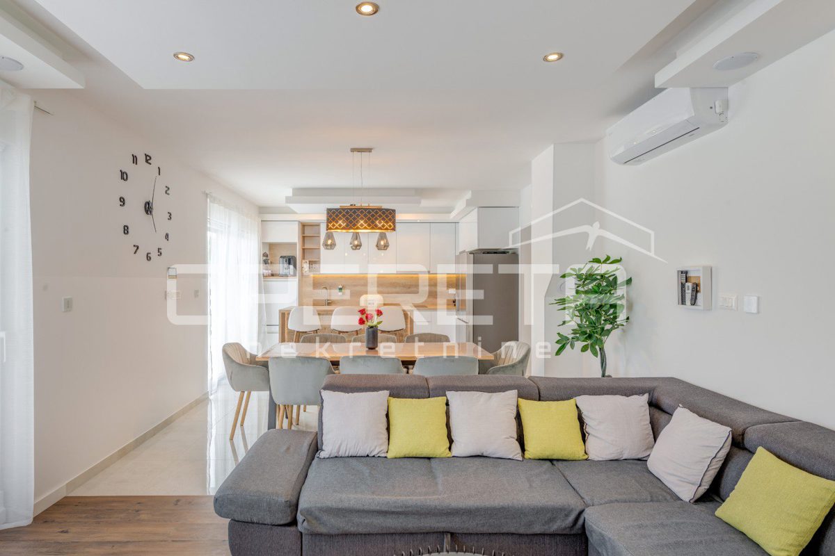Maison À vendre - SPLITSKO-DALMATINSKA KAŠTELA