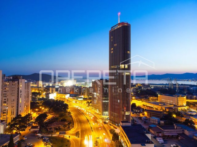 Poslovni prostori za najem 225 m² – Split