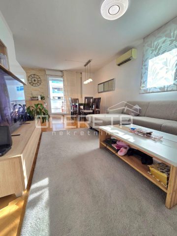 Flat for sale 65 m² – Split