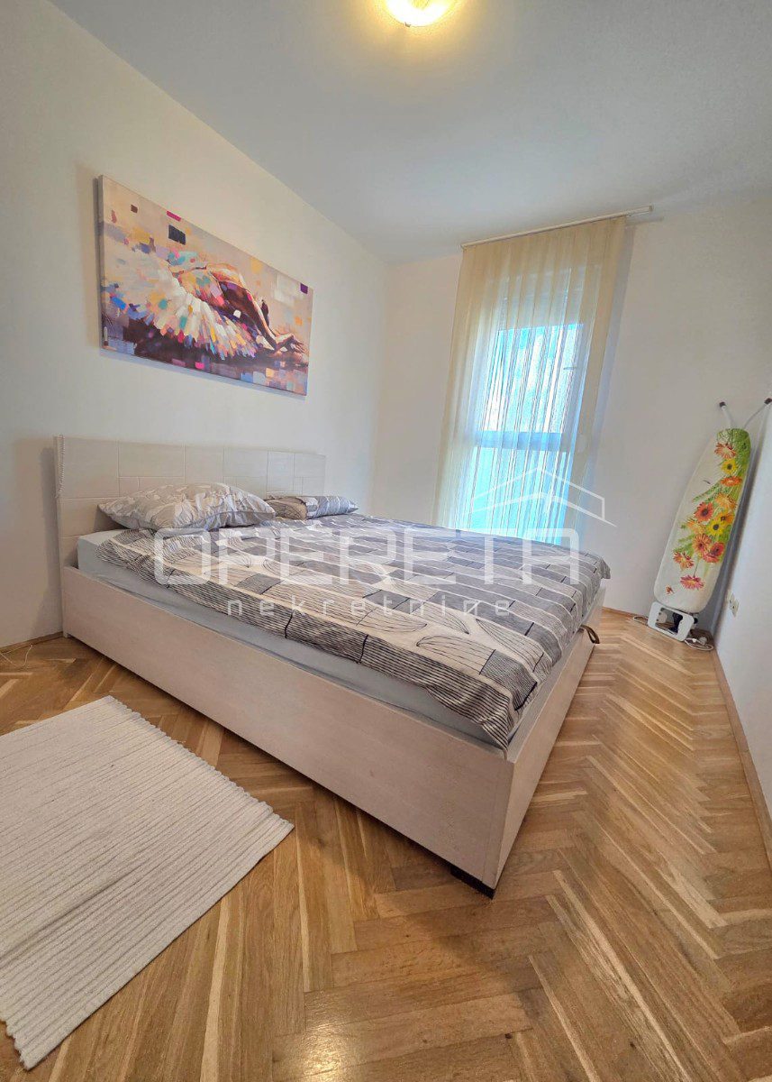 Apartmán Na predaj - SPLITSKO-DALMATINSKA SPLIT