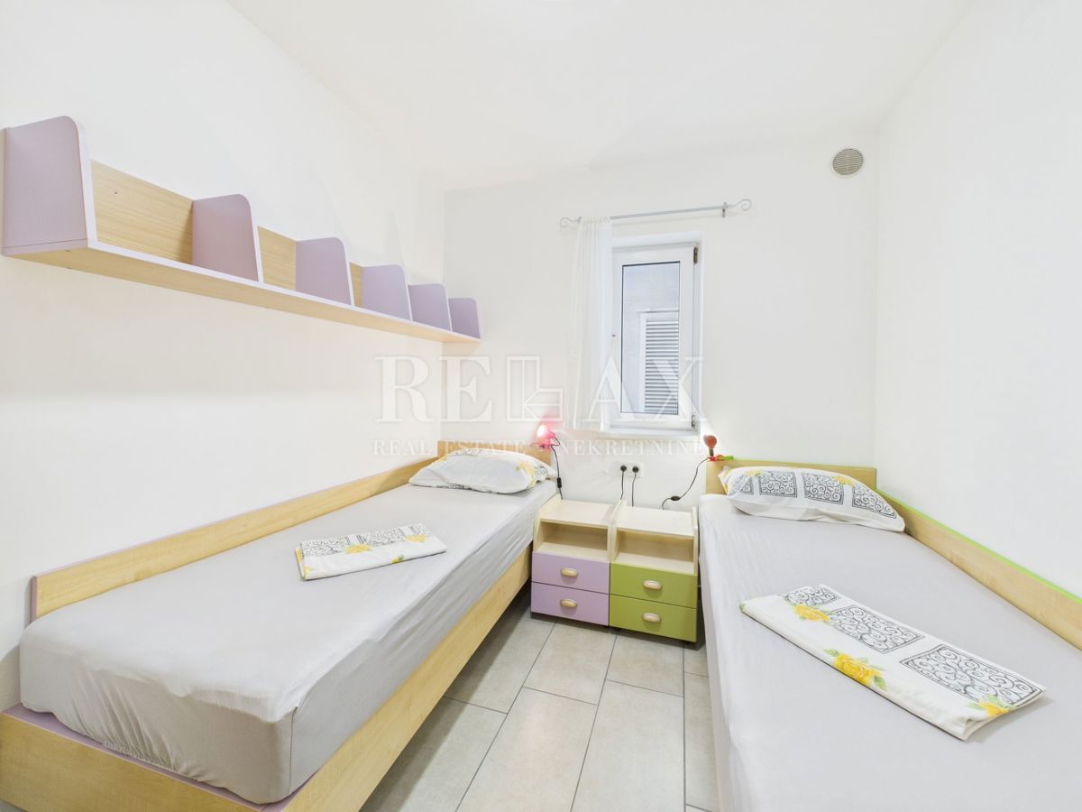 Flat For sale - LIČKO-SENJSKA SENJ