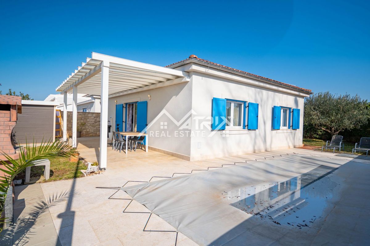 House For sale - Istarska Novigrad - foto 1/17