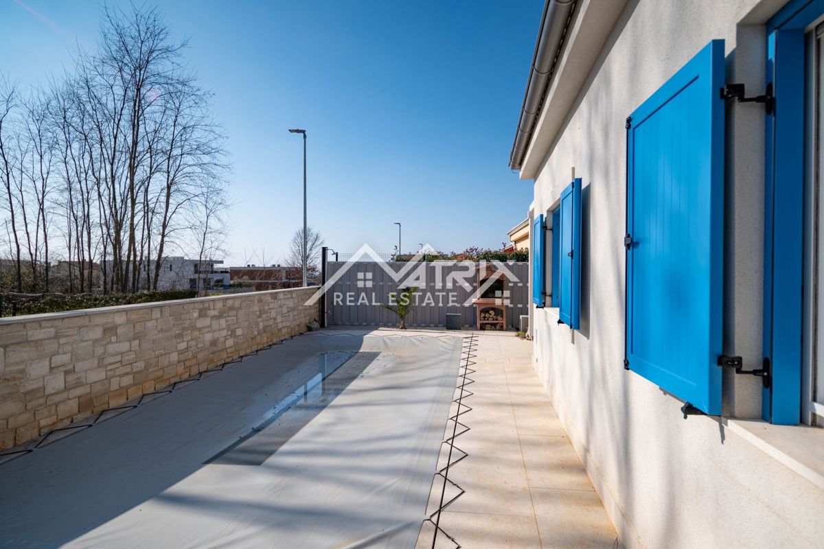 House For sale - ISTARSKA NOVIGRAD