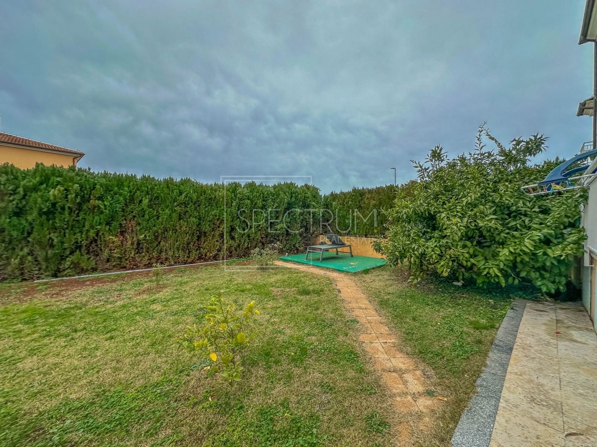 Flat For sale - ISTARSKA NOVIGRAD