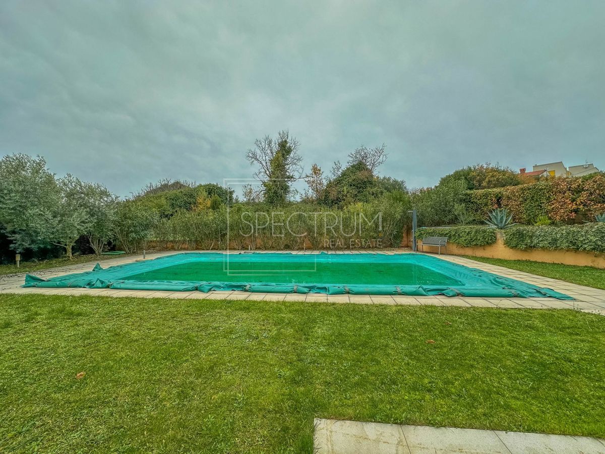 Flat For sale - ISTARSKA NOVIGRAD
