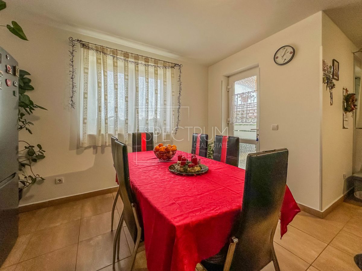 Flat For sale - ISTARSKA NOVIGRAD