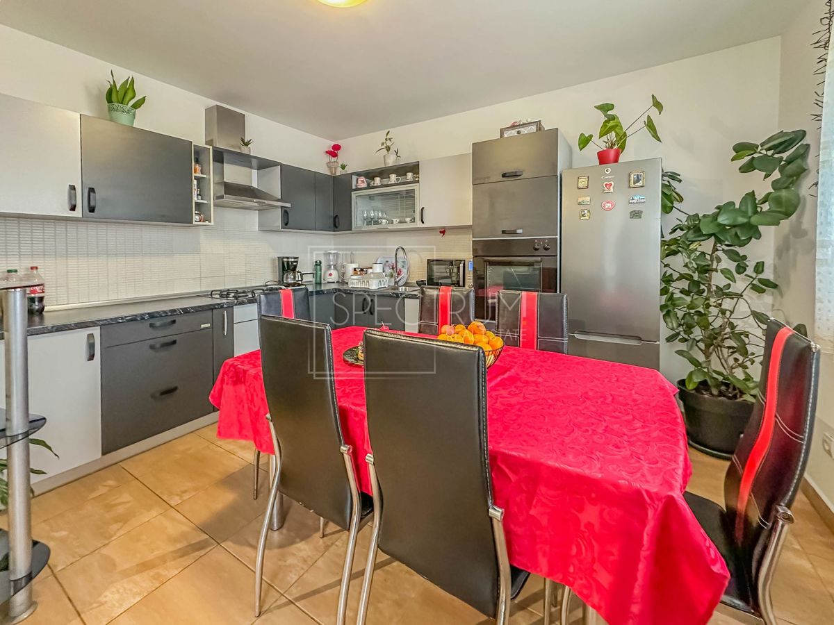 Flat For sale - ISTARSKA NOVIGRAD