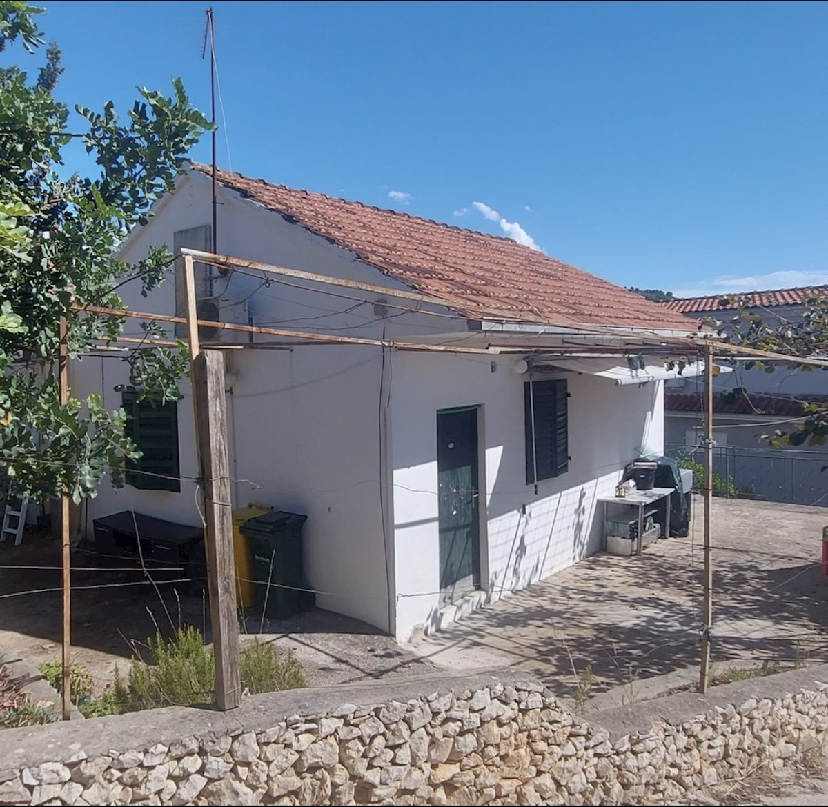 Kuća Na prodaju - ŠIBENSKO-KNINSKA ROGOZNICA