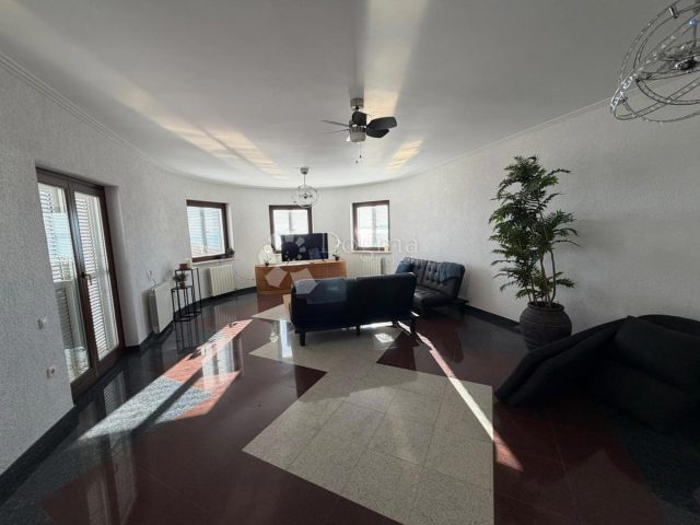 Appartement À louer - Primorsko-goranska Opatija - foto 3/16