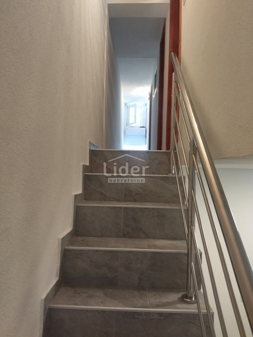 Flat For sale - PRIMORSKO-GORANSKA NOVI VINODOLSKI
