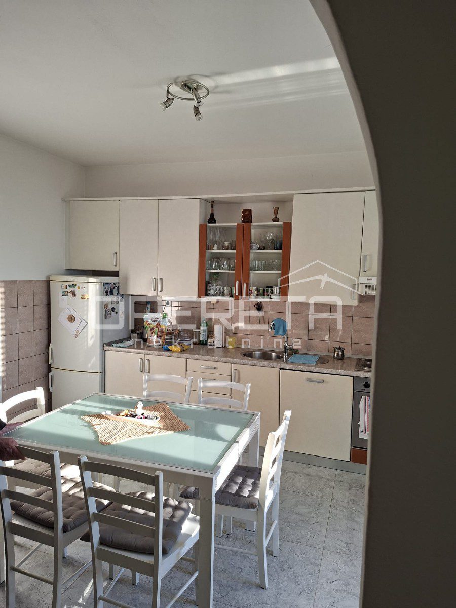Maison À vendre - SPLITSKO-DALMATINSKA DUGI RAT