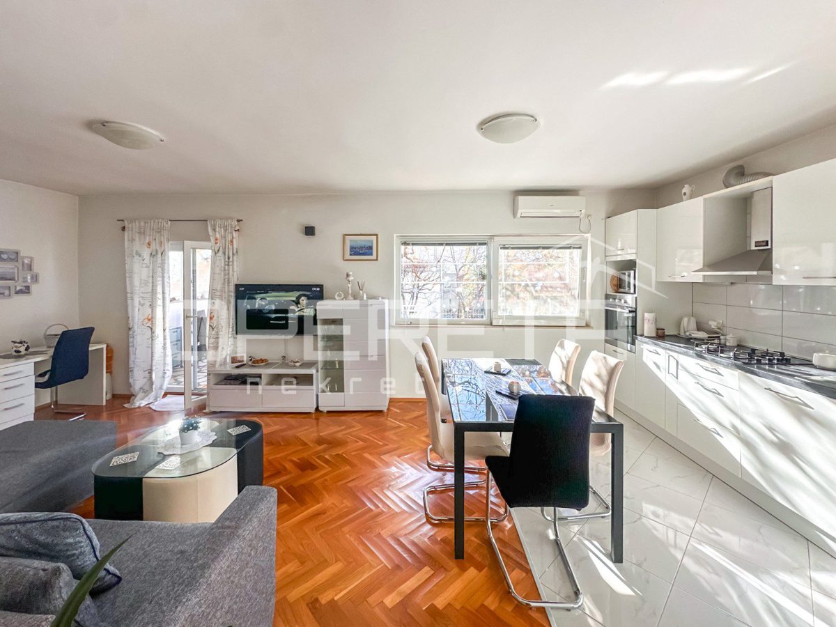 Flat For sale - šibensko-kninska Vodice - foto 1/27
