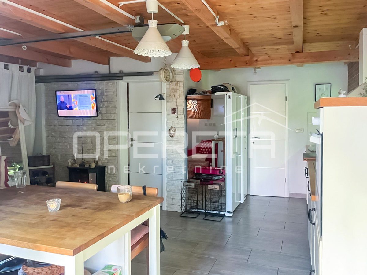 Flat For sale - ŠIBENSKO-KNINSKA VODICE