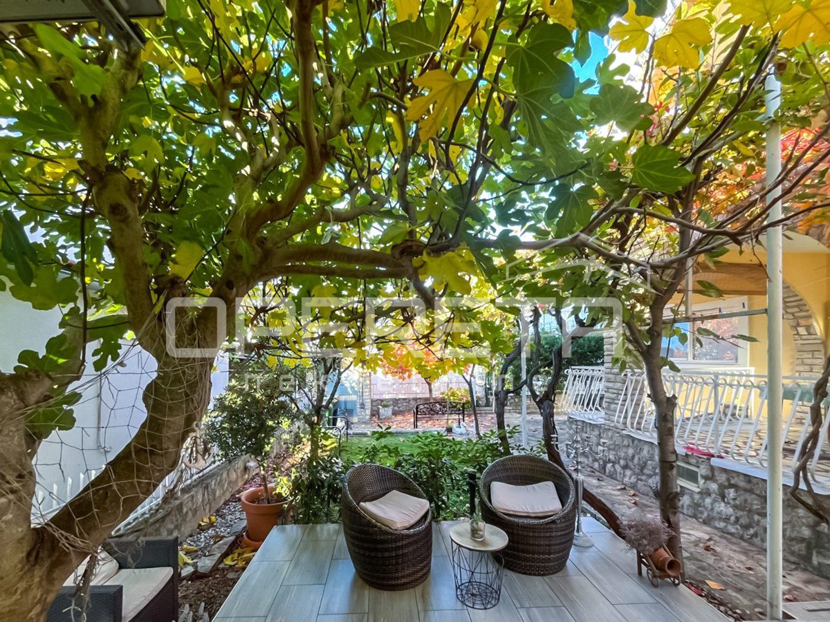 Flat For sale - ŠIBENSKO-KNINSKA VODICE