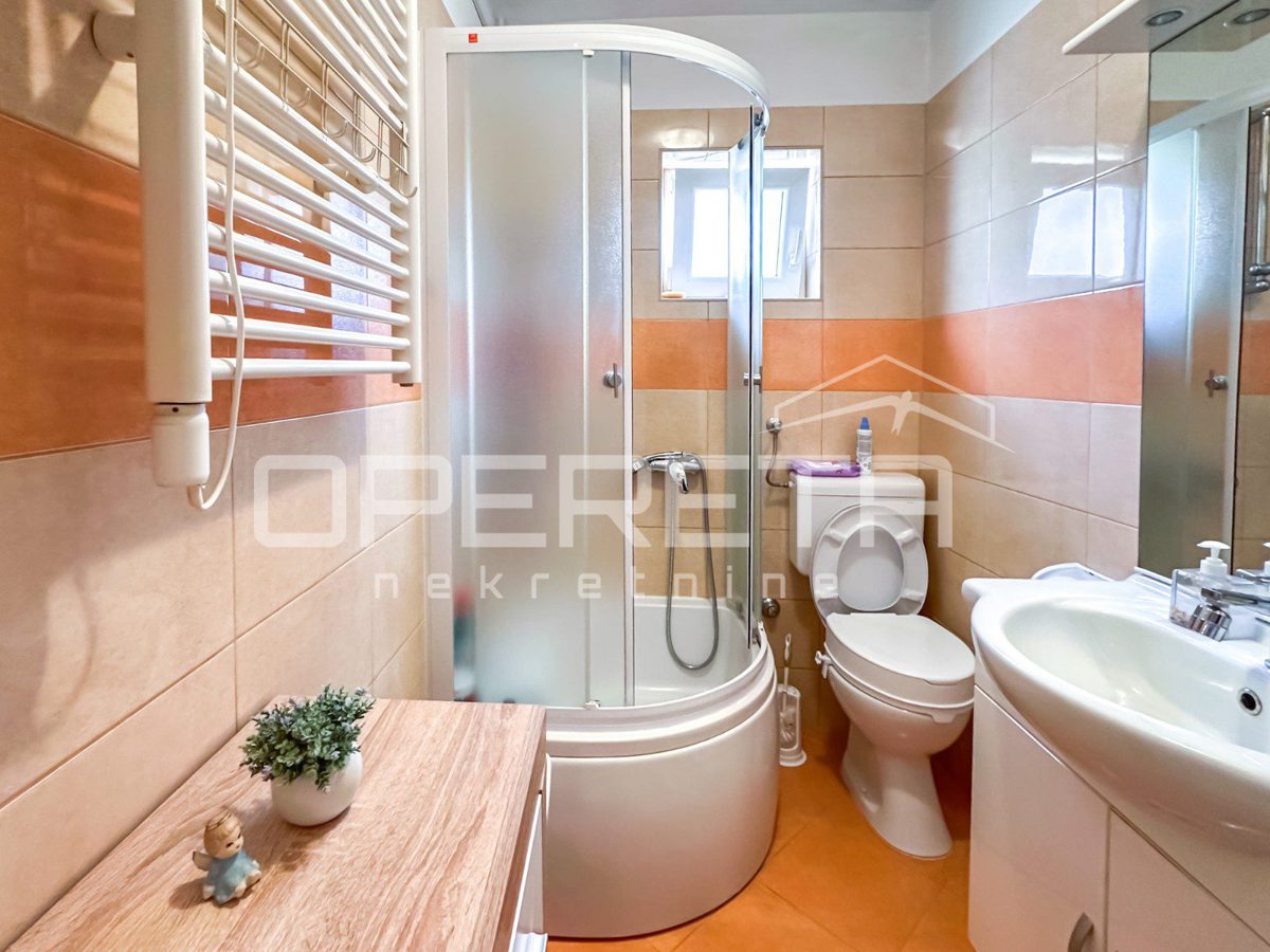Flat For sale - ŠIBENSKO-KNINSKA VODICE