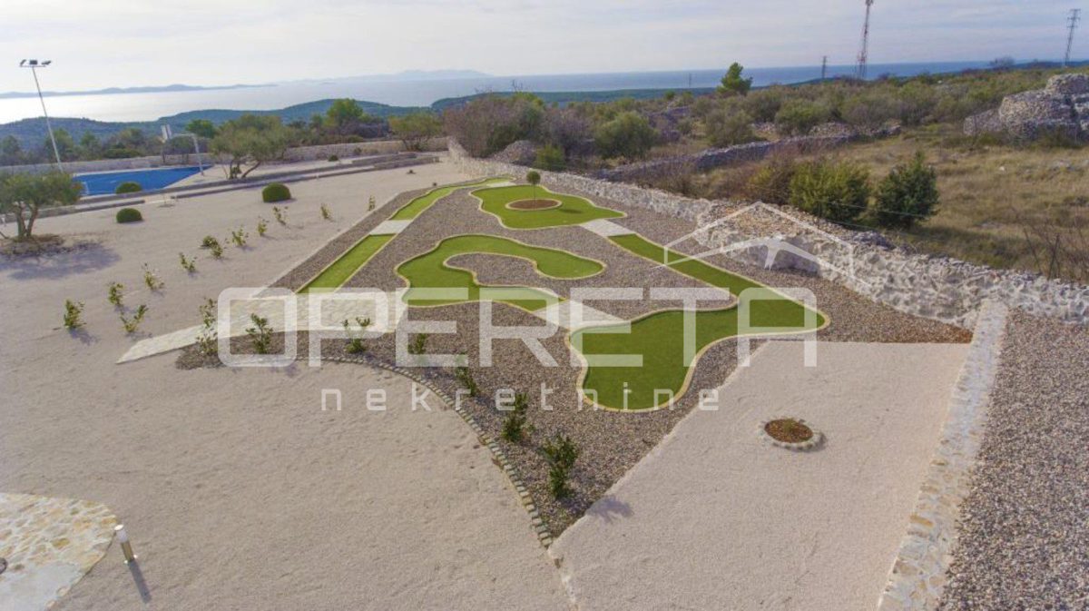 House For sale - SPLITSKO-DALMATINSKA VIS