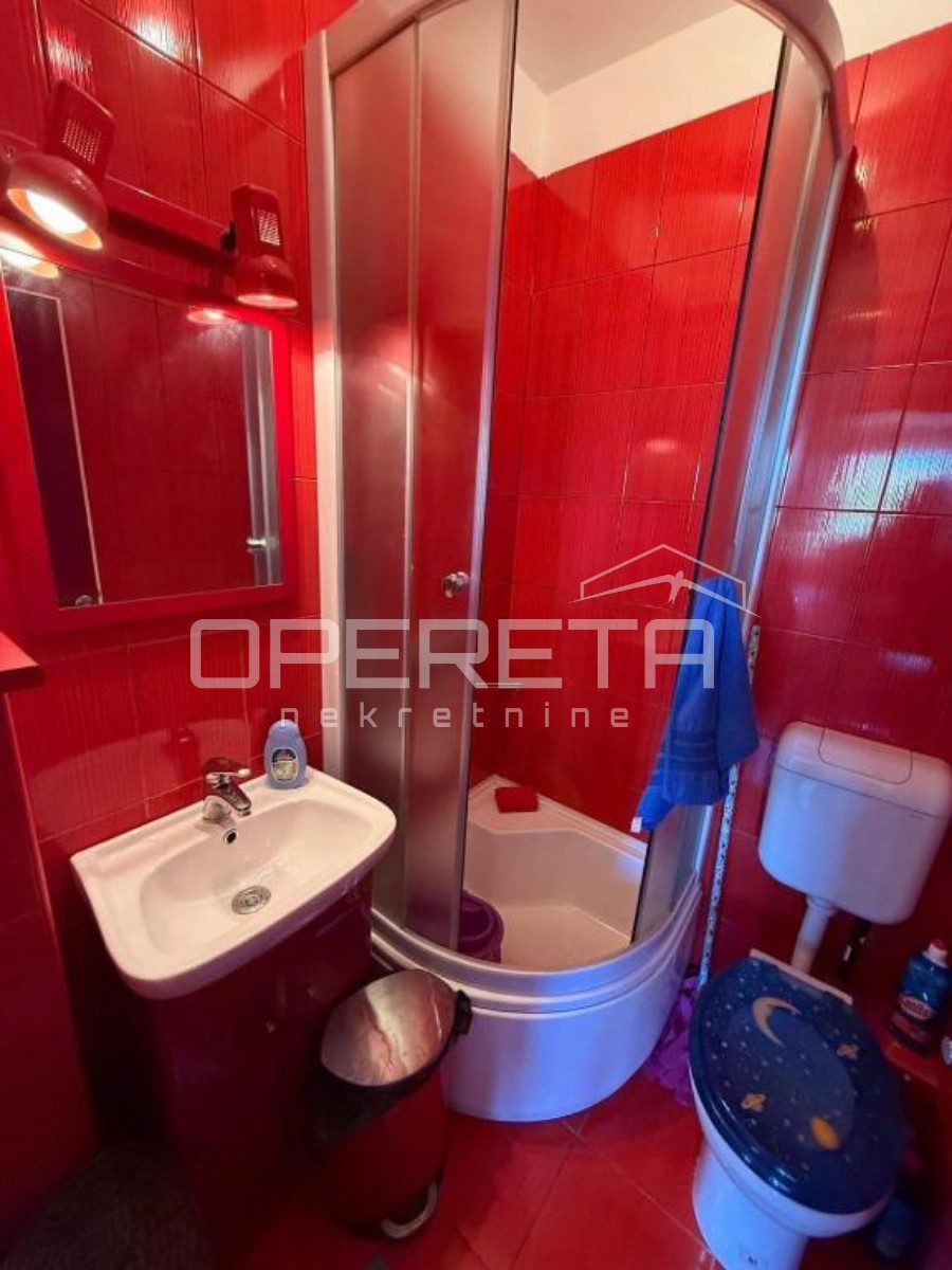 Flat For rent - SPLITSKO-DALMATINSKA SPLIT