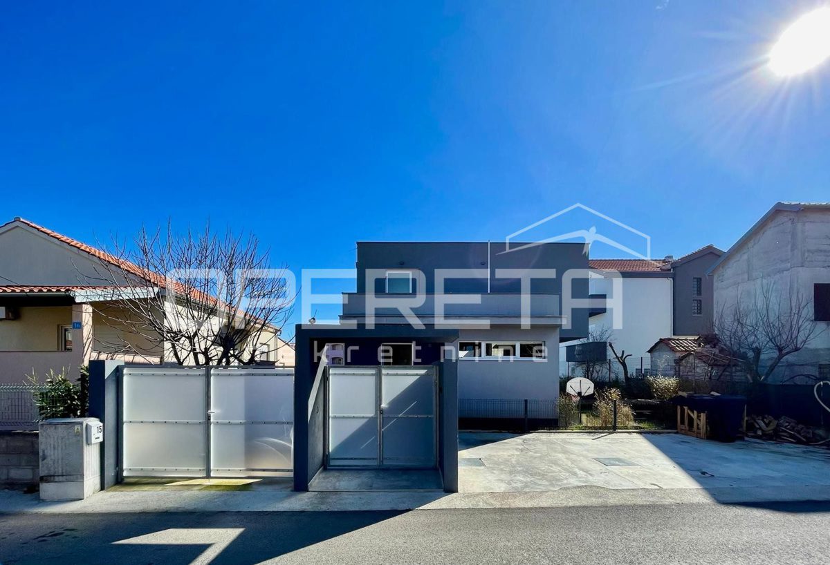 House For sale - Zadarska Zadar - foto 1/26