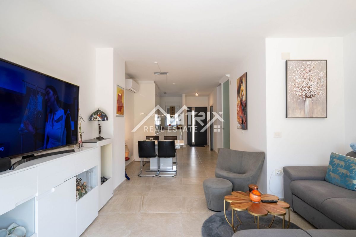 House For sale - ISTARSKA NOVIGRAD