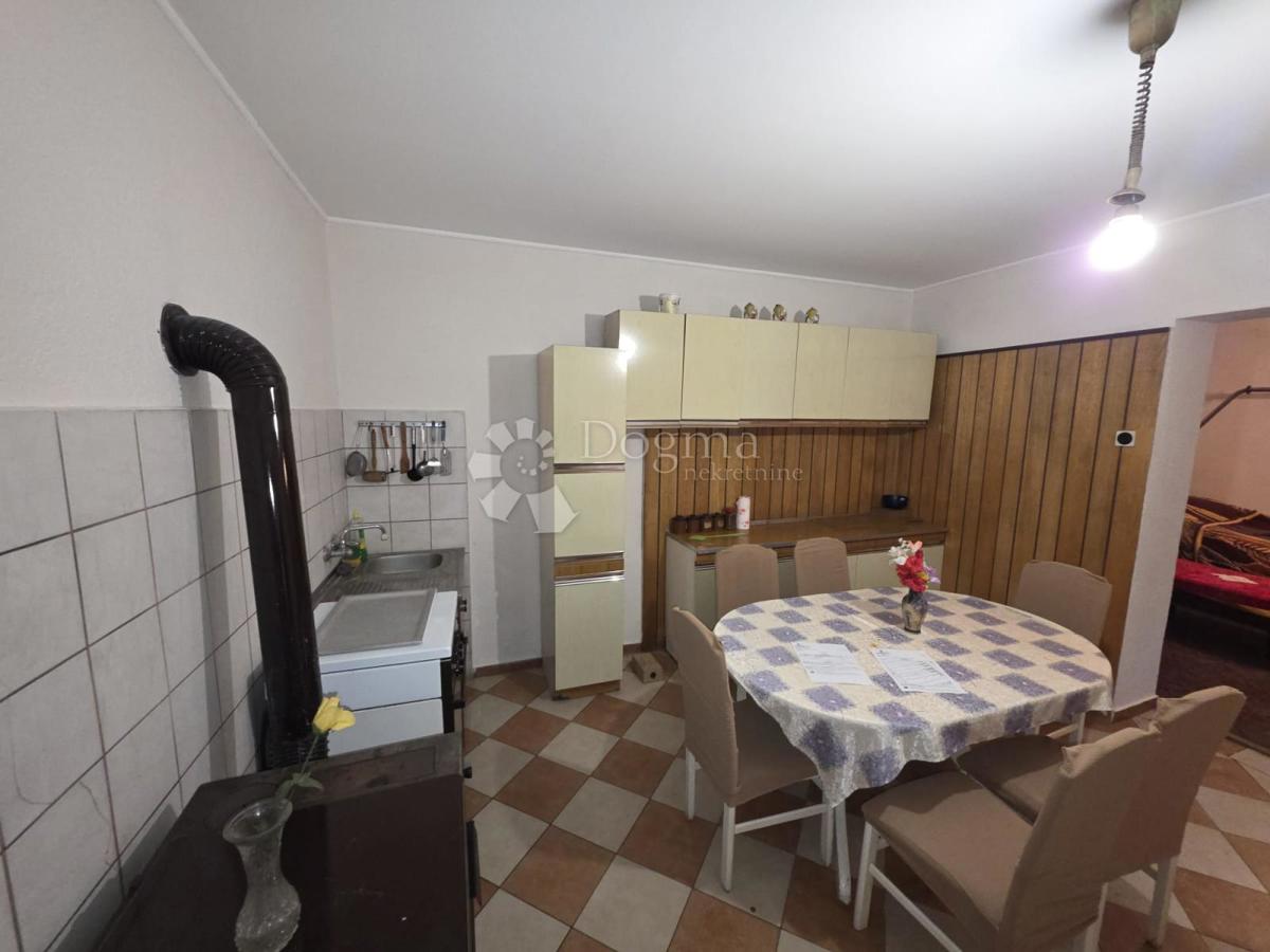 Casa In vendita - OSJEČKO-BARANJSKA OSIJEK