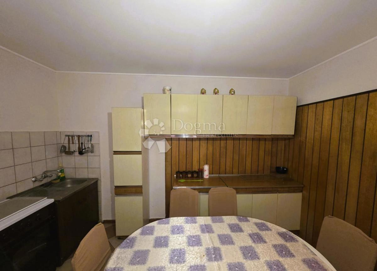 Casa In vendita - OSJEČKO-BARANJSKA OSIJEK