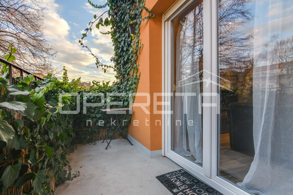 Appartement À louer - GRAD ZAGREB ZAGREB
