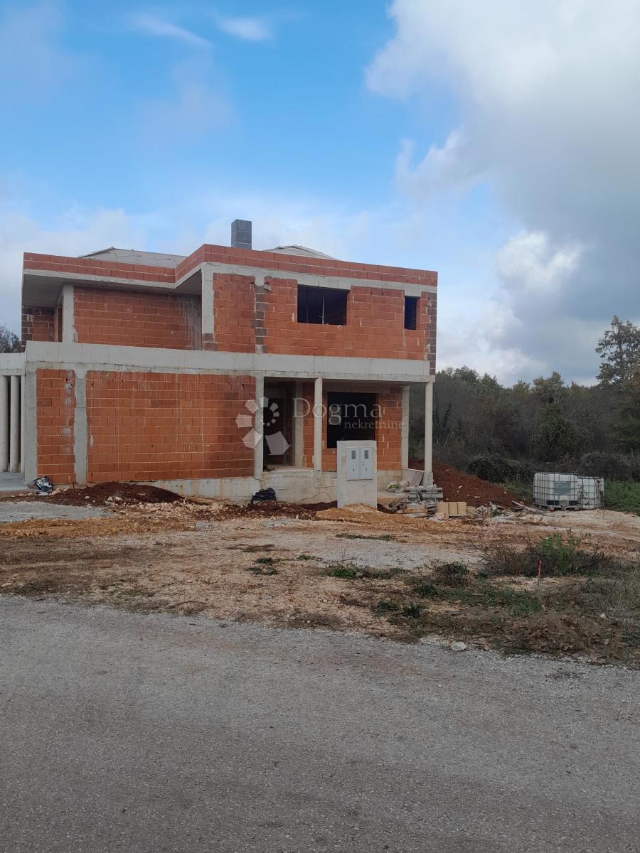 Kuća Na prodaju - ISTARSKA BARBAN