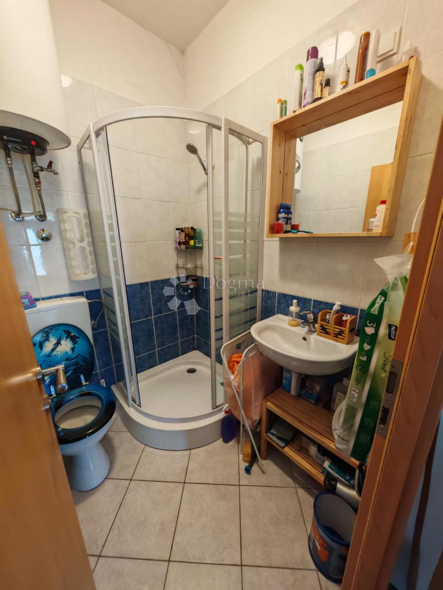 Appartement À vendre - ŠIBENSKO-KNINSKA PROMINA