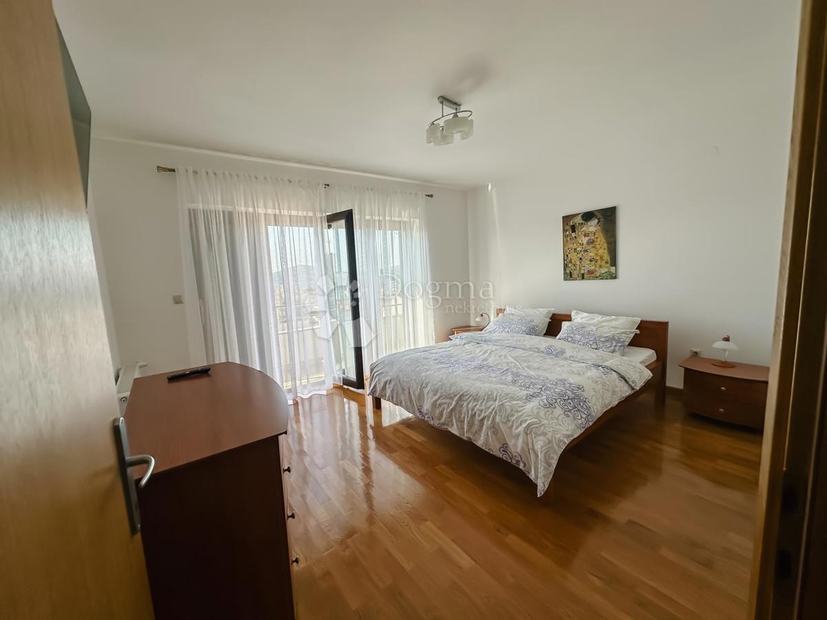 Apartment Zu verkaufen - ŠIBENSKO-KNINSKA ŠIBENIK
