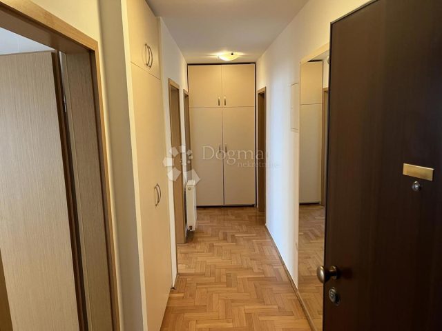 Apartment Zu verkaufen - Grad Zagreb Zagreb - foto 2/12