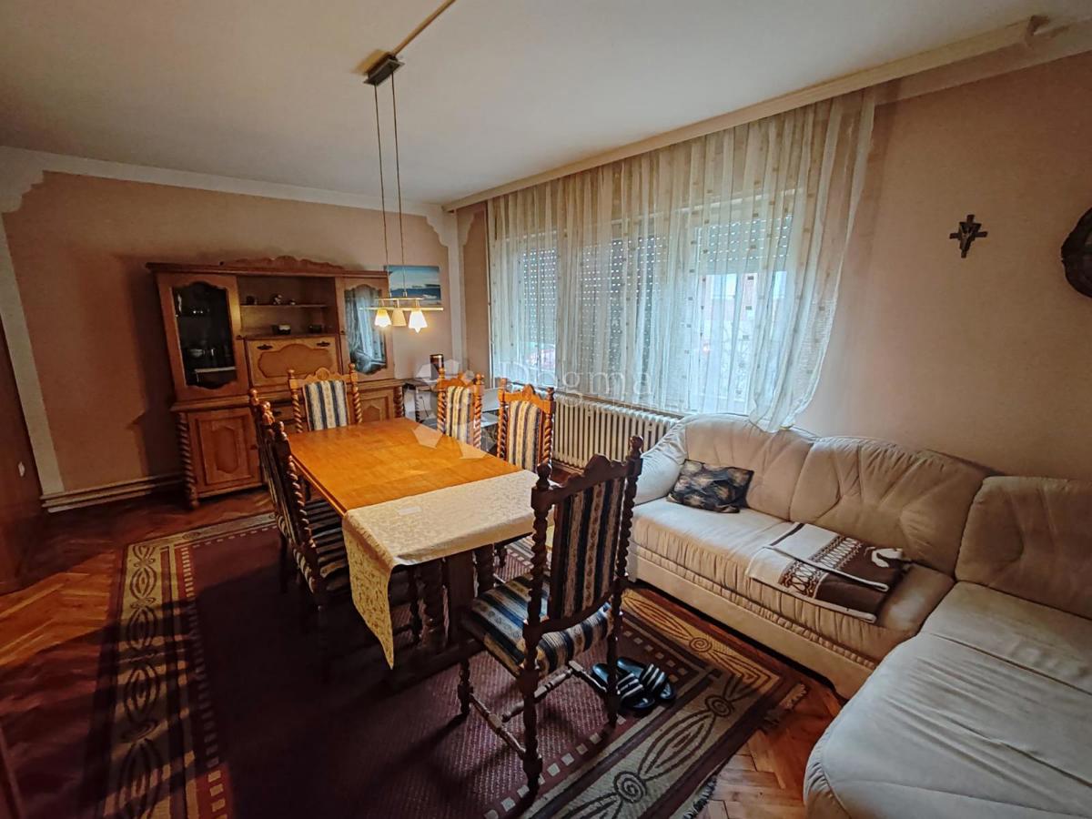 Hiša Na predaj - VARAŽDINSKA PETRIJANEC