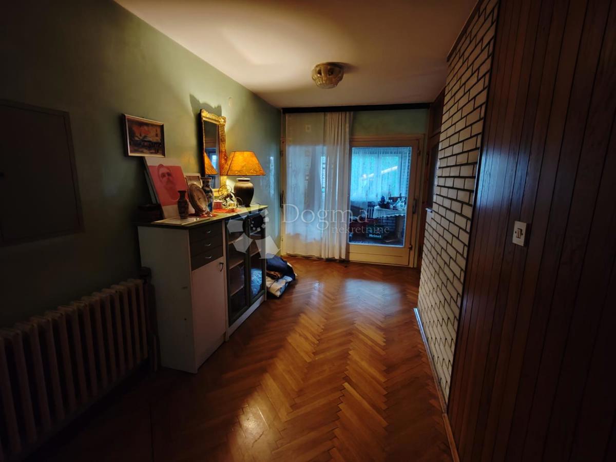 Hiša Na predaj - VARAŽDINSKA PETRIJANEC
