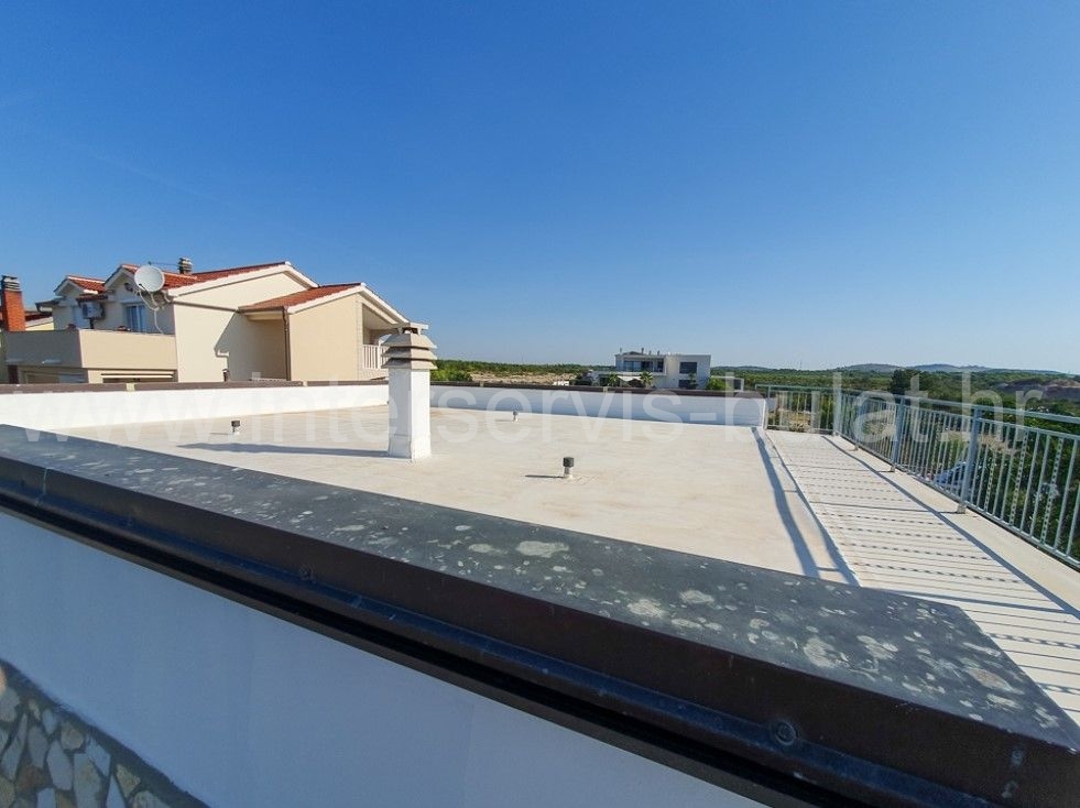 Kuća Na prodaju - ŠIBENSKO-KNINSKA VODICE
