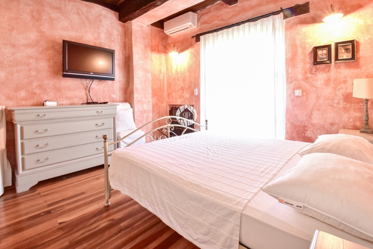 Dom Na predaj - ISTARSKA POREČ