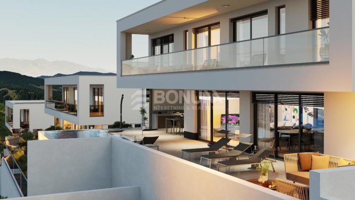 Kuća na prodaju 250 m² – Marina