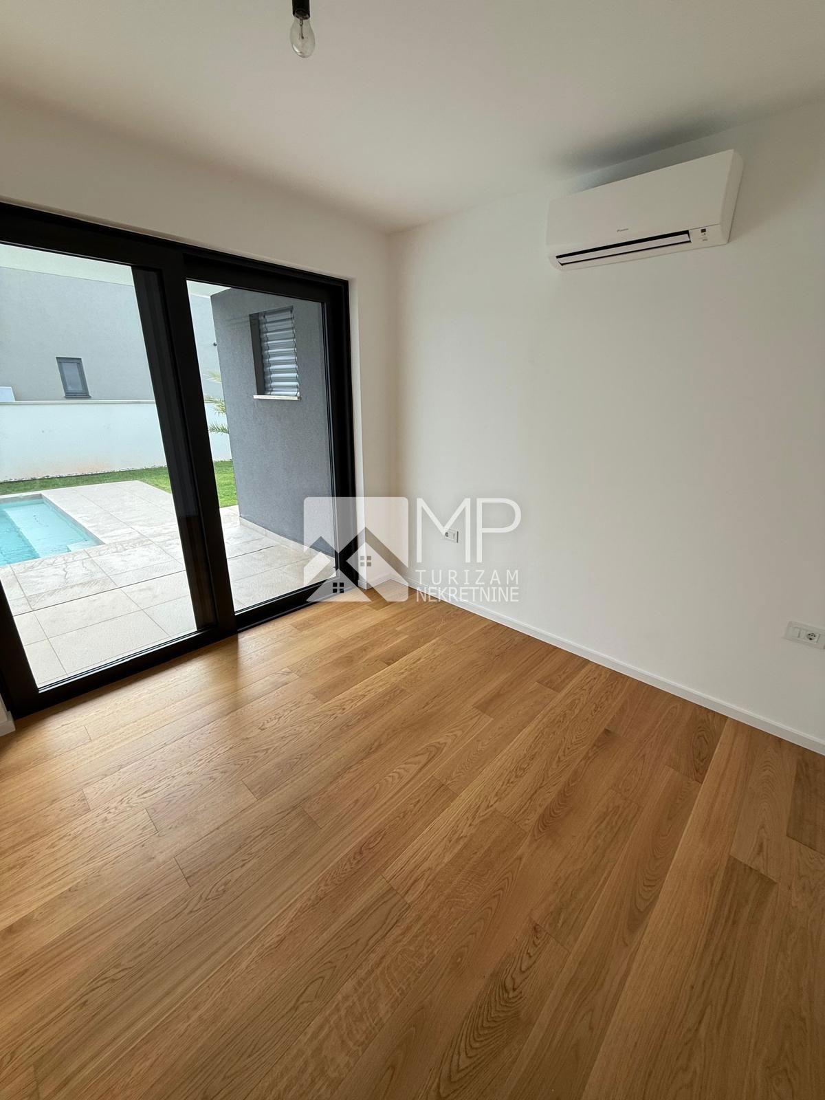 House For sale - ISTARSKA MEDULIN