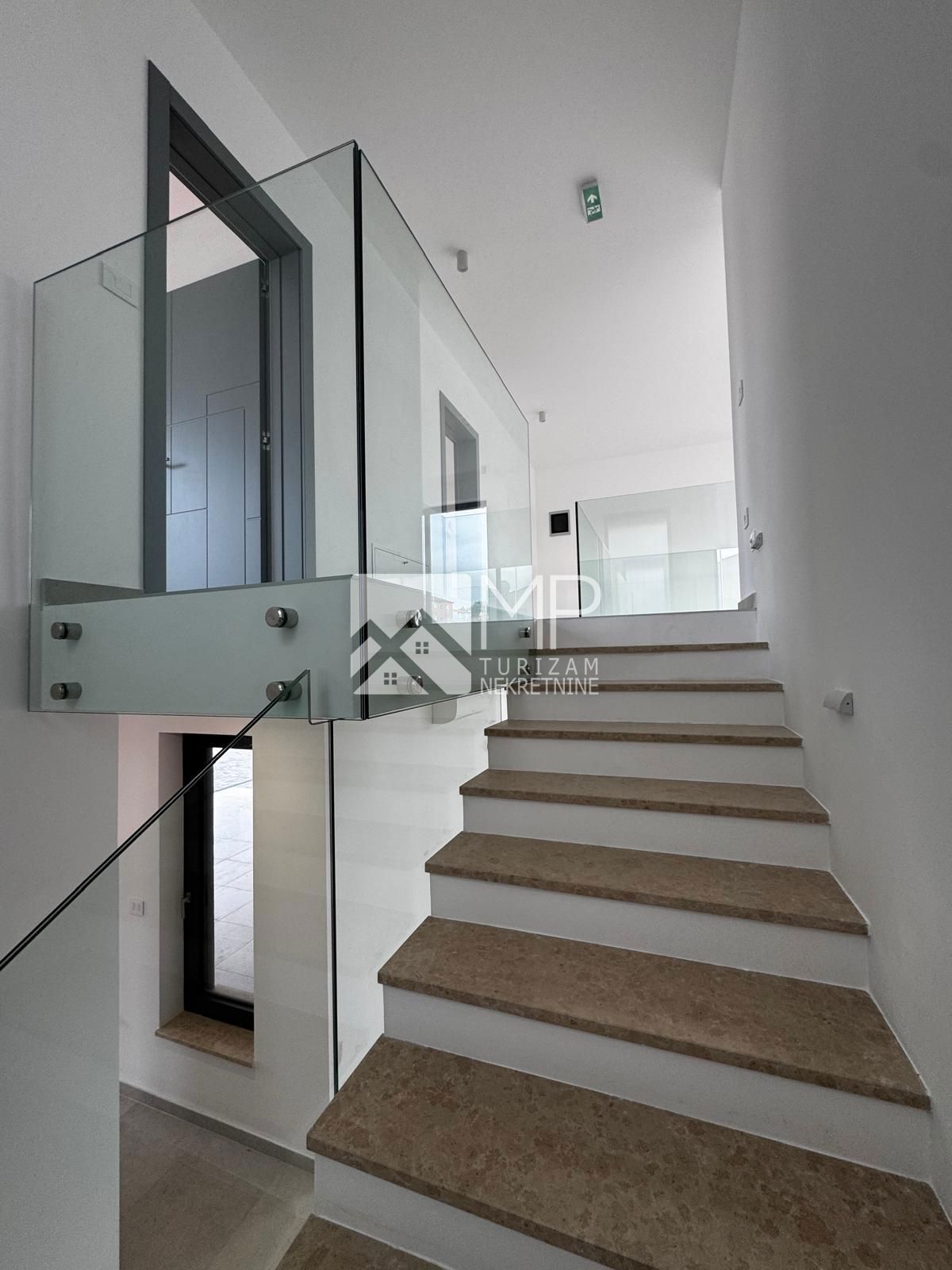 Haus Zu verkaufen - ISTARSKA MEDULIN