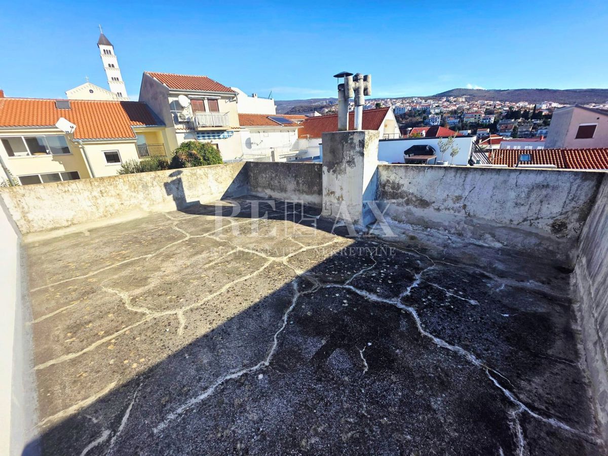 Dom Na prenájom - PRIMORSKO-GORANSKA CRIKVENICA