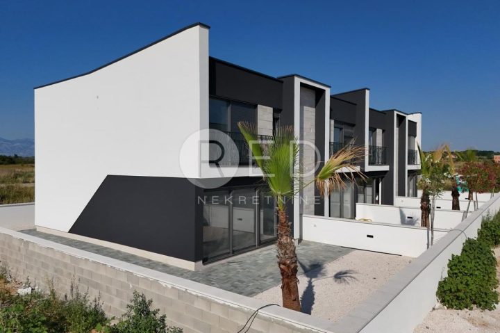 House for sale 99 m² – Privlaka
