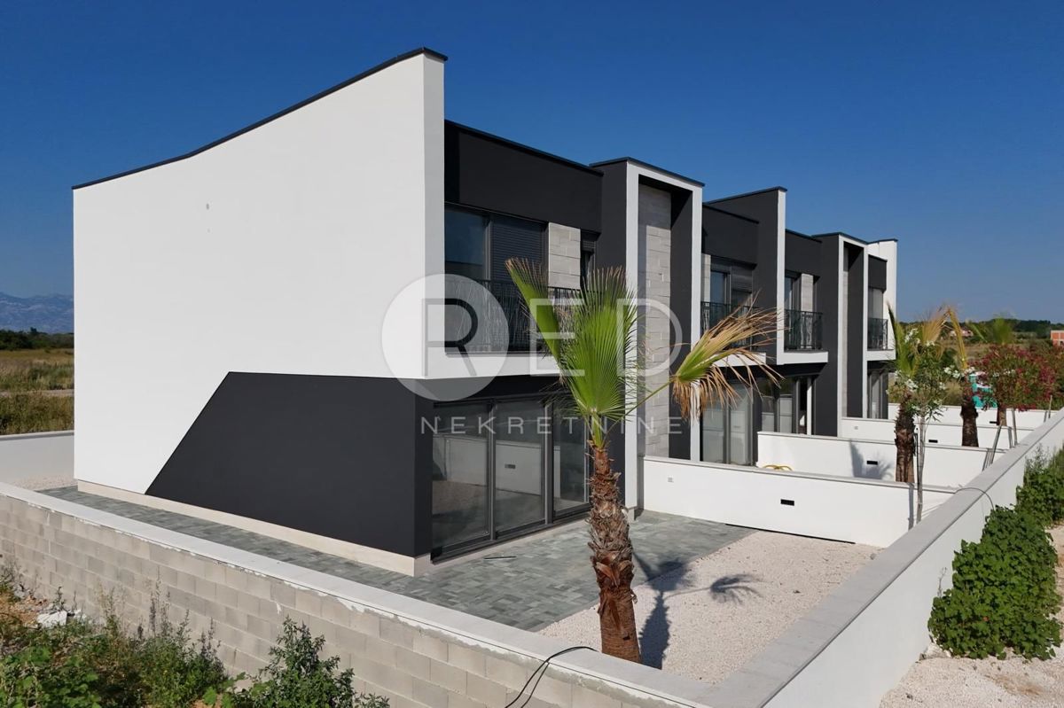 House For sale - Zadarska Privlaka - foto 1/44