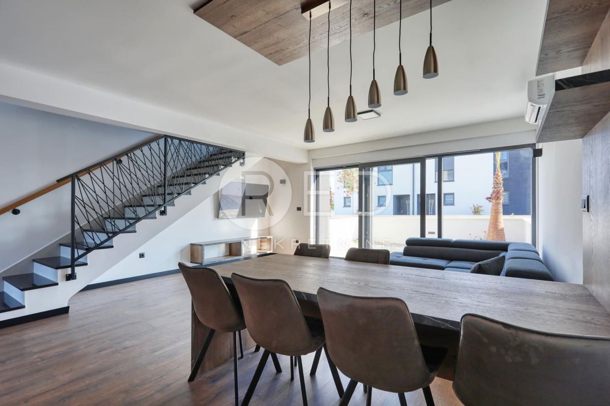 House For sale - ZADARSKA PRIVLAKA